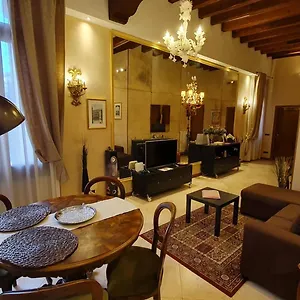 Residenza Ca' Brighella Venice