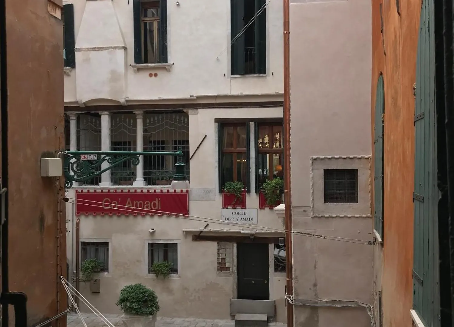Ca' Amadi Bed & Breakfast Venice