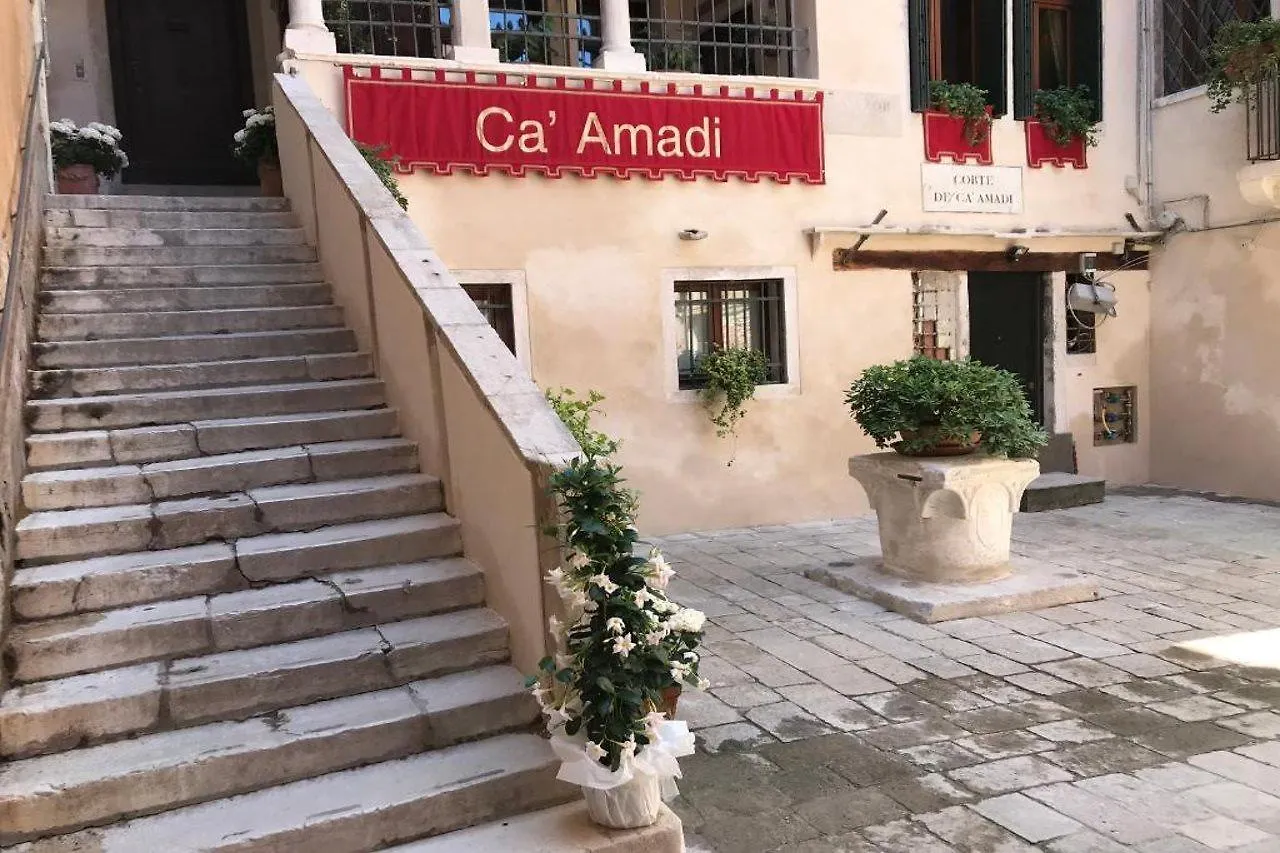 Ca' Amadi Acomodação com café da manhã Veneza Itália