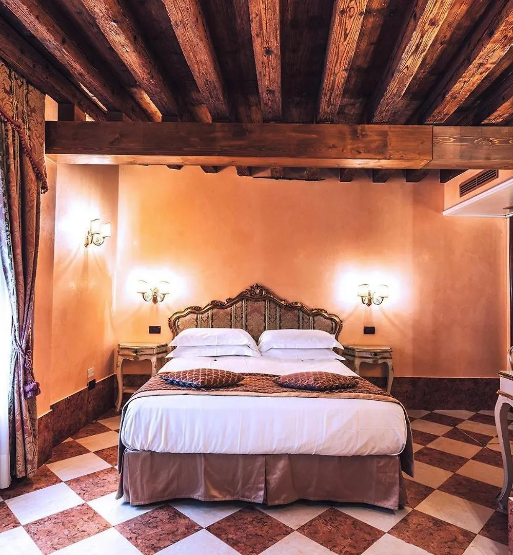 Ca' Amadi Bed & Breakfast Venedik