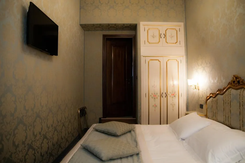 Ca' Amadi Bed & Breakfast Venedik 3*,